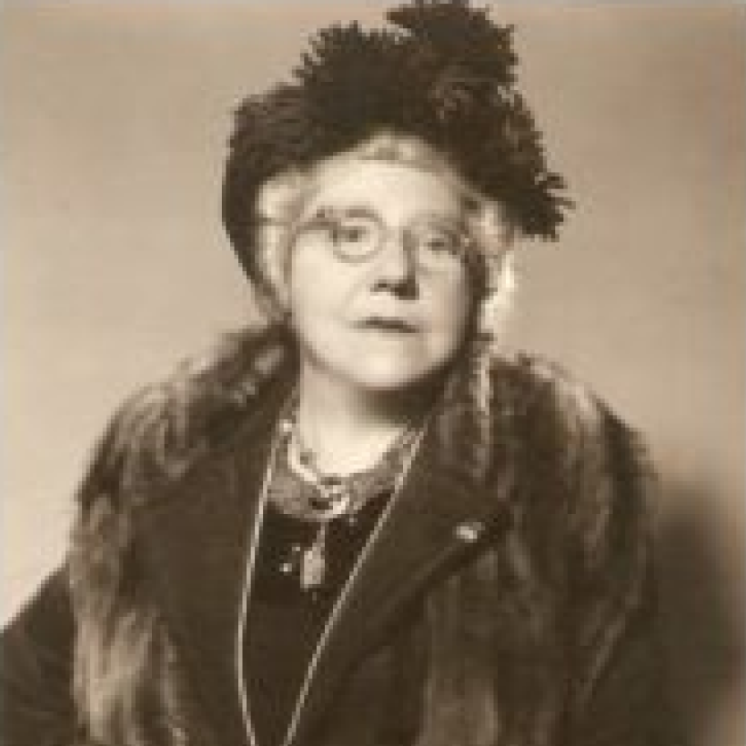 Portrait de Suzanne Noël en l'honneur de la journée internationale des droits des femmes